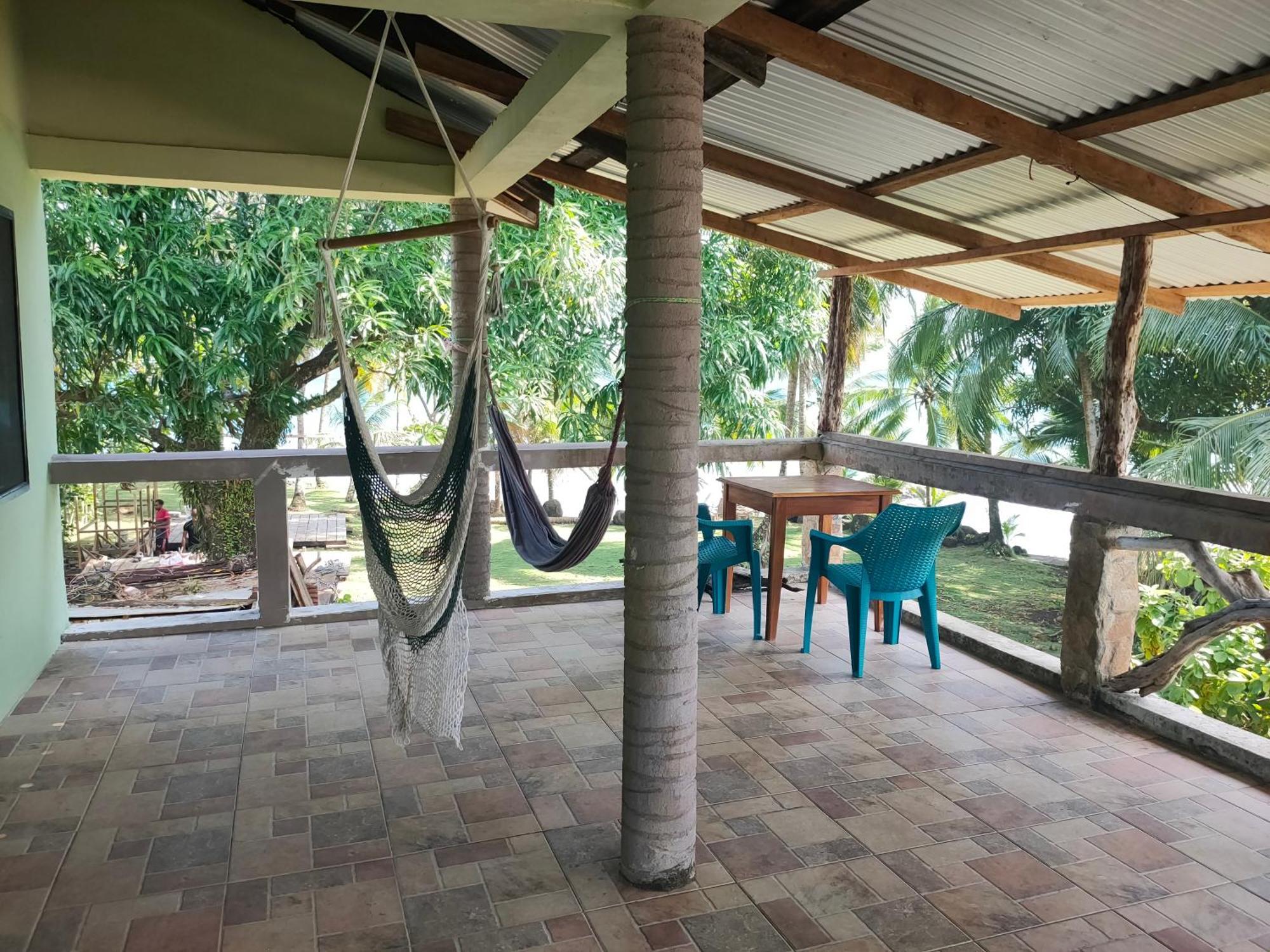 Guesthouse Island Escape South End Room photo