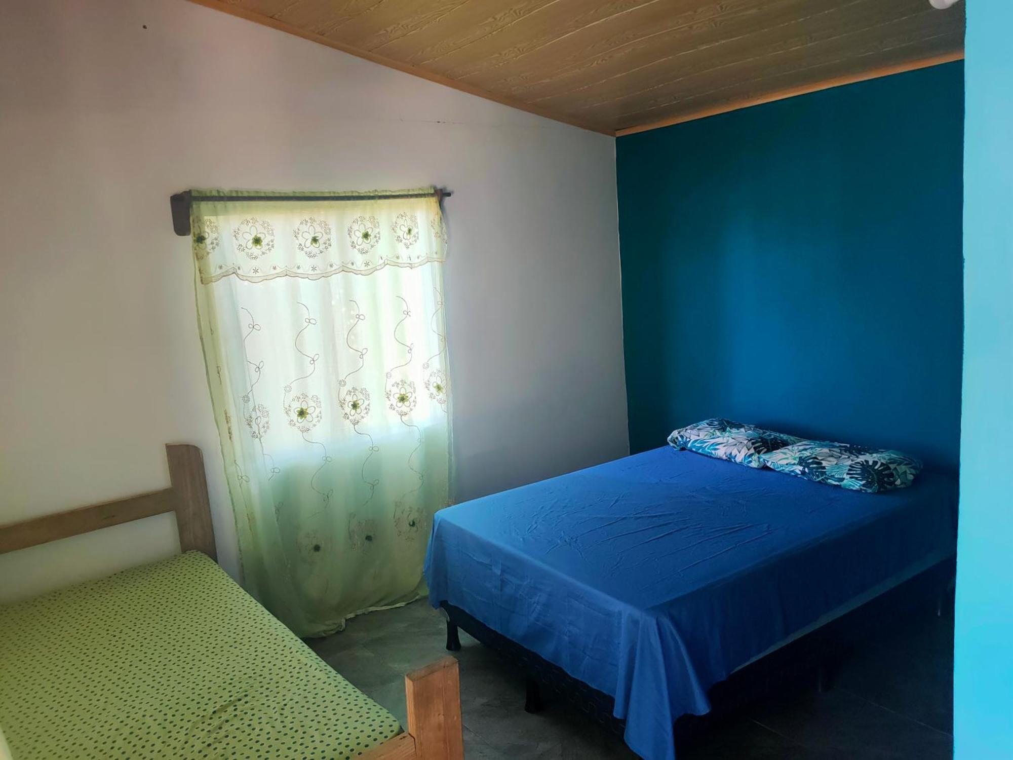 Guesthouse Island Escape South End Room photo